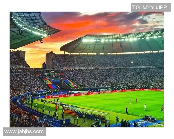 韩国足球明星高清图片欣赏领略他们在绿茵场上的风采与魅力 韩国足球明星高清图片欣赏领略他们在绿茵场上的风采与魅力