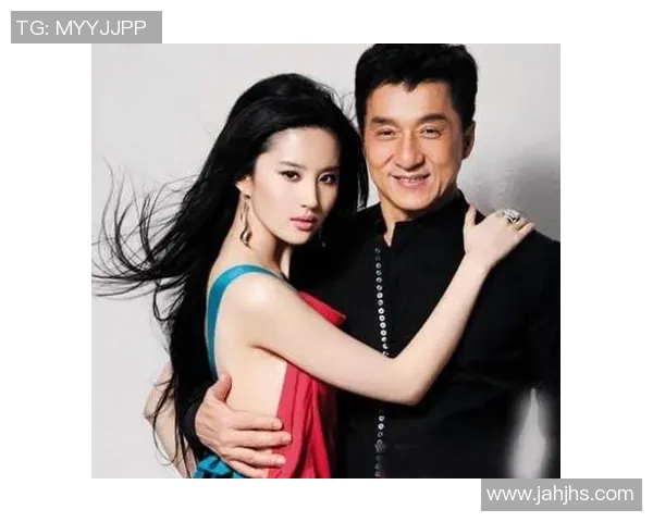 女明星与足球巨星亲密合影瞬间揭示娱乐圈与体育界的交集与魅力