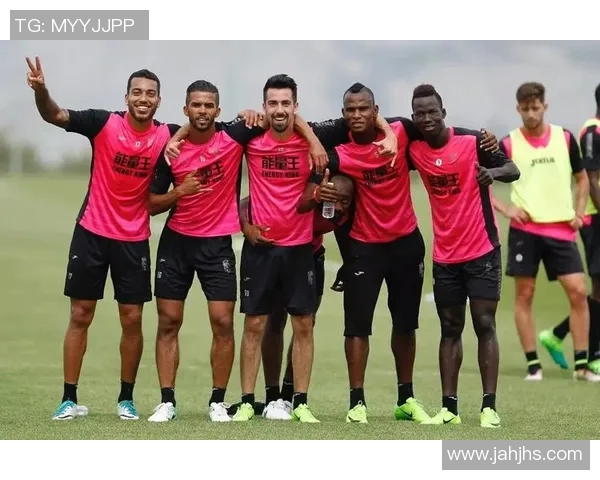 广州羽毛球队在城市联赛中的奋斗与荣耀之路揭秘